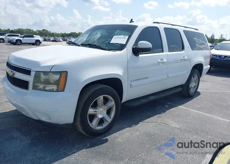 2008 Chevrolet Suburban 1500 Lt z USA, uszkodzony, nr VIN 1GNFC16038R128195
